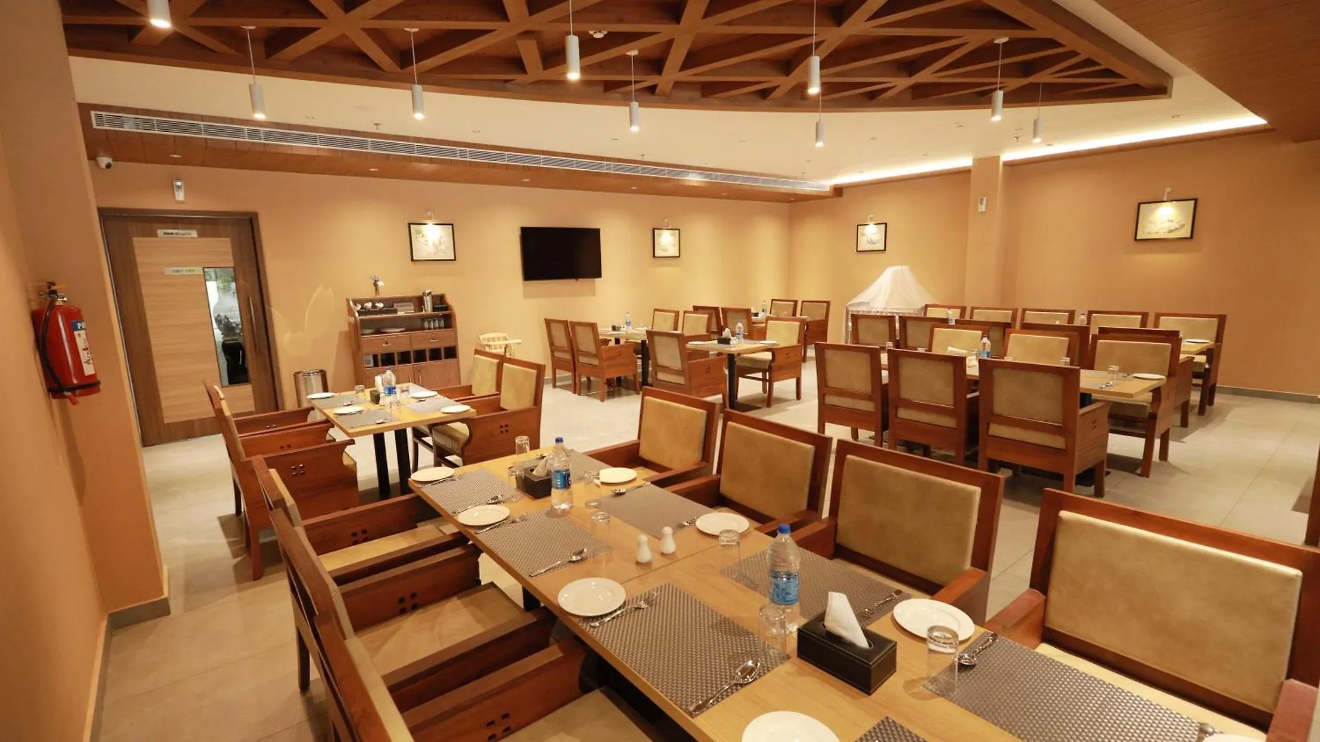 Hotel Viraj Retreat Mundrothuruth