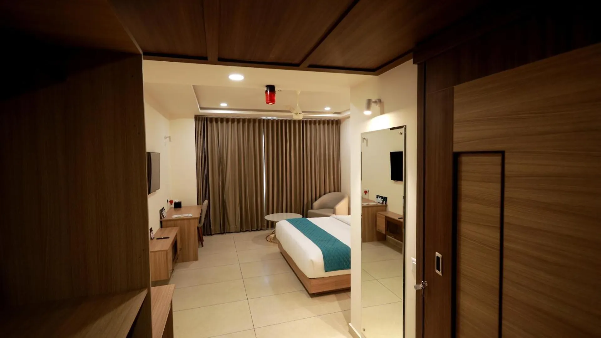 Hotel Viraj Retreat Mundrothuruth Indie