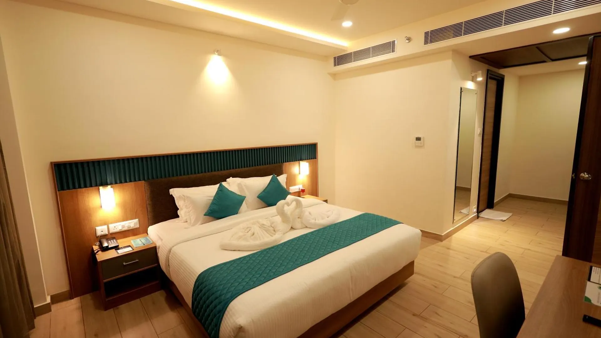 Hotel Viraj Retreat Mundrothuruth